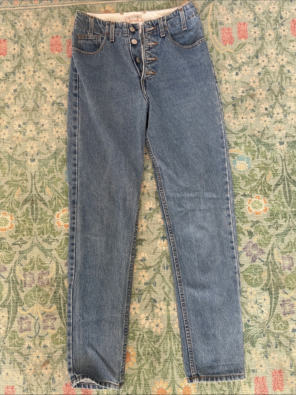 Vintage Classic High-Waist Blue Women’s Jeans